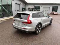 Volvo V60 Cross Country vaihtoauto