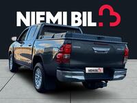 Toyota Hilux vaihtoauto