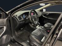 Volvo V40 Cross Country vaihtoauto