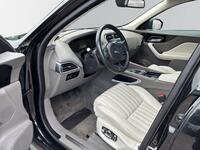 Jaguar F-PACE vaihtoauto