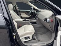 Jaguar F-PACE vaihtoauto