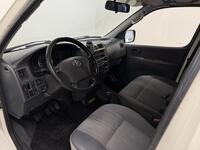Toyota Hiace vaihtoauto