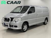 Toyota Hiace vaihtoauto