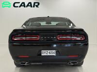Dodge Challenger vaihtoauto