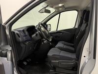 Opel Vivaro vaihtoauto