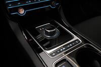 Jaguar XE vaihtoauto