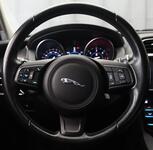 Jaguar XE vaihtoauto