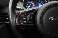 Jaguar XE vaihtoauto