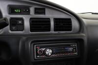 Mazda B2500 vaihtoauto