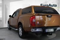 Nissan Navara vaihtoauto