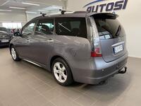 Mitsubishi Grandis vaihtoauto