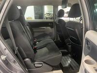 Mitsubishi Grandis vaihtoauto