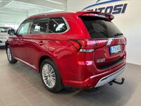 Mitsubishi Outlander PHEV vaihtoauto