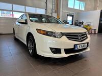 Honda Accord vaihtoauto