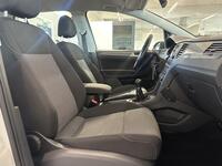 Volkswagen Golf Sportsvan vaihtoauto