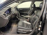 Honda Accord vaihtoauto