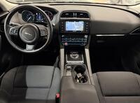 Jaguar F-PACE vaihtoauto