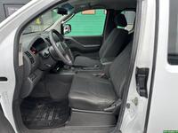 Nissan Navara vaihtoauto