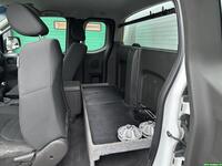 Nissan Navara vaihtoauto