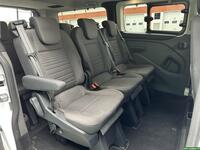 Ford Tourneo Custom vaihtoauto