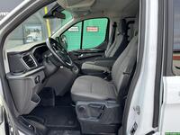 Ford Tourneo Custom vaihtoauto