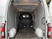 Nissan NV400 vaihtoauto