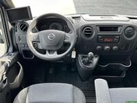 Nissan NV400 vaihtoauto