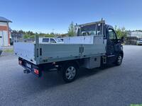 Nissan NV400 vaihtoauto