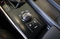 Lexus IS vaihtoauto