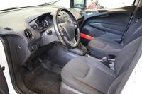 Ford Transit Courier vaihtoauto