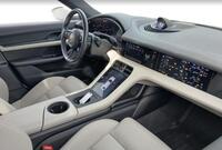 Porsche Taycan vaihtoauto