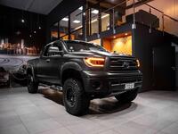 Toyota Tundra vaihtoauto