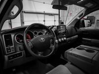 Toyota Tundra vaihtoauto