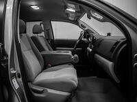 Toyota Tundra vaihtoauto