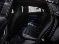 Porsche Taycan vaihtoauto