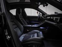 Porsche Taycan vaihtoauto