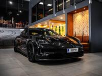 Porsche Taycan vaihtoauto