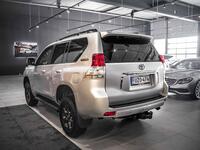 Toyota Land Cruiser vaihtoauto