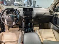 Toyota Land Cruiser vaihtoauto