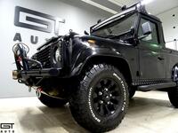 Land Rover Defender vaihtoauto