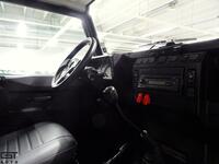 Land Rover Defender vaihtoauto