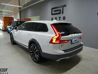 Volvo V90 Cross Country vaihtoauto