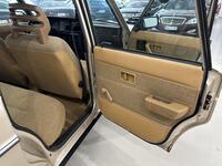 Volvo 240 vaihtoauto