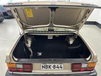 Volvo 240 vaihtoauto