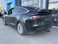 Tesla Model X vaihtoauto