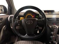 Toyota iQ vaihtoauto