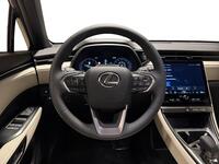 Lexus LBX vaihtoauto