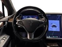 Tesla Model X vaihtoauto