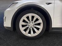 Tesla Model X vaihtoauto