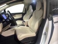 Tesla Model X vaihtoauto